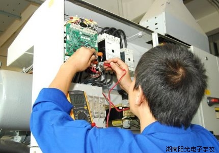 ���{(di��o)�S����Ӗ�WУ