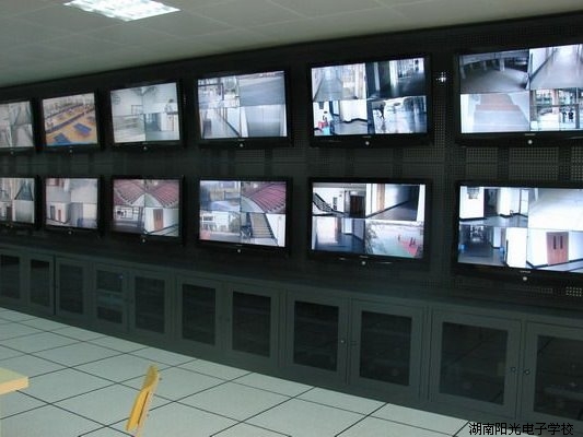 �����O(ji��n)����Ӗ�WУ