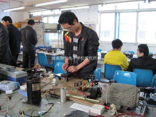 늹���Ӗ(x��n)�W(xu��)У