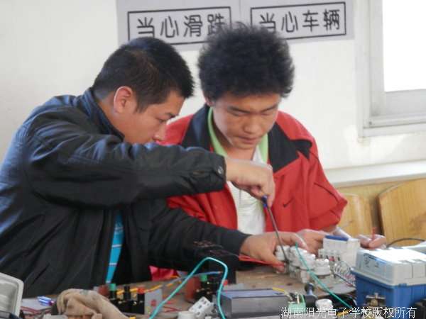 늹�������Ӗ(x��n)�W(xu��)У